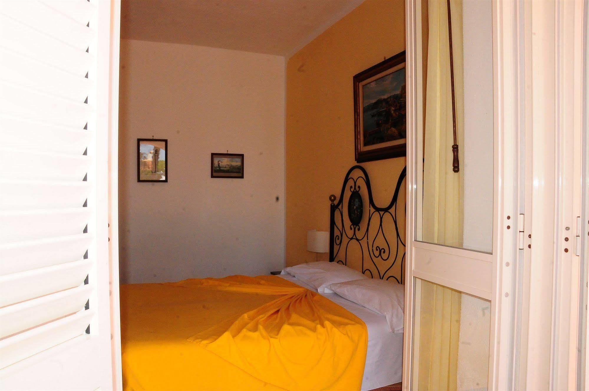 Hotel Belsole Forio  Exterior photo